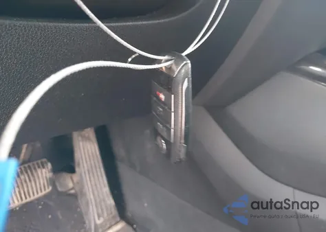 2017 Kia Sorento 3.3L Ex из США, поврежденный, VIN 5XYPH4A54HG307072